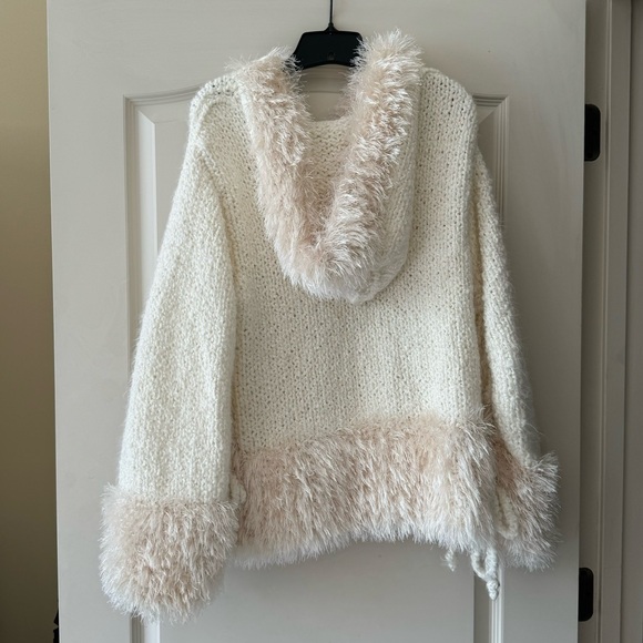 Handmade Soft Knit Sweater Long Sleeve Fringe Tassel Hoodie Outerwear White OS/M - Picture 2 of 4